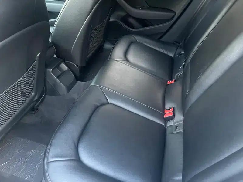 Audi A3 2018 30th Anniversary Edition Limousine 35 TFSI Progressive — миниатюра 13