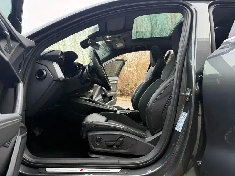 Audi A3 2023 Sportback 35 TFSI Fashion Sport — миниатюра 17
