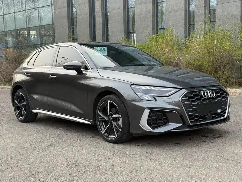 Audi A3 2023 Sportback 35 TFSI Fashion Sport — миниатюра 3