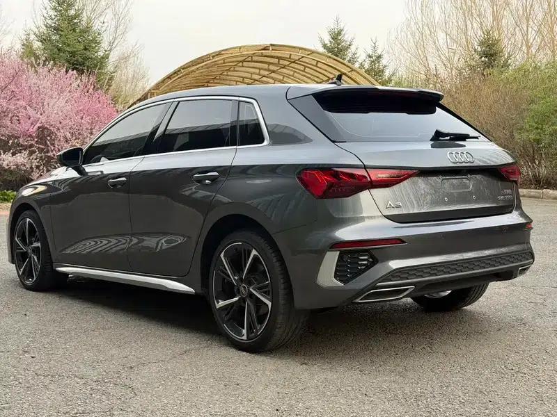Audi A3 2023 Sportback 35 TFSI Fashion Sport — миниатюра 4