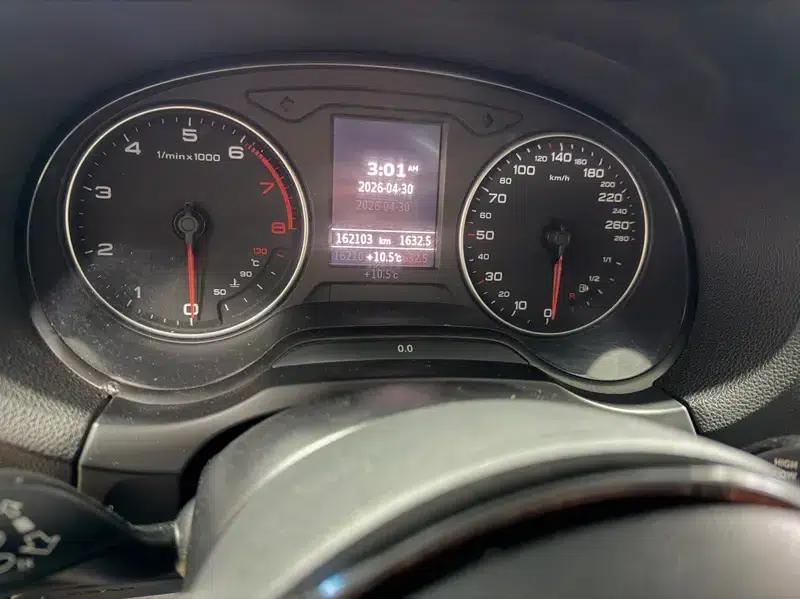 Audi A3 2014 Limousine 35 TFSI Automatic Luxury — миниатюра 14