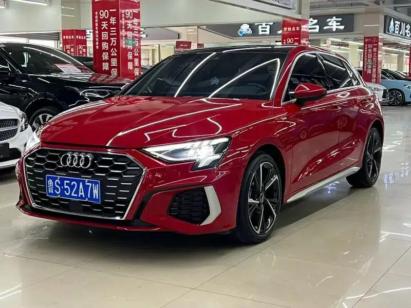 Audi A3 2024 Sportback 35 TFSI Fashion Sport — миниатюра 1