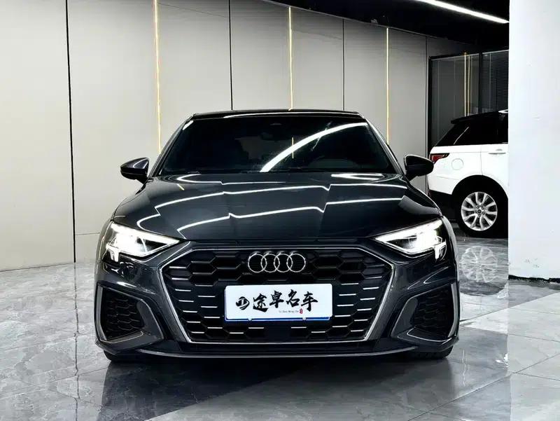 Audi A3 2021 Sportback 35 TFSI Luxury Sport — миниатюра 2