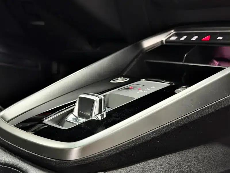 Audi A3 2021 Sportback 35 TFSI Luxury Sport — миниатюра 11