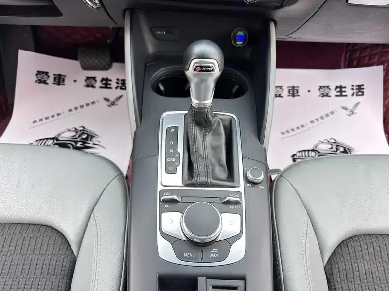 Audi A3 2017 Limousine 35 TFSI Fashion Edition — миниатюра 12