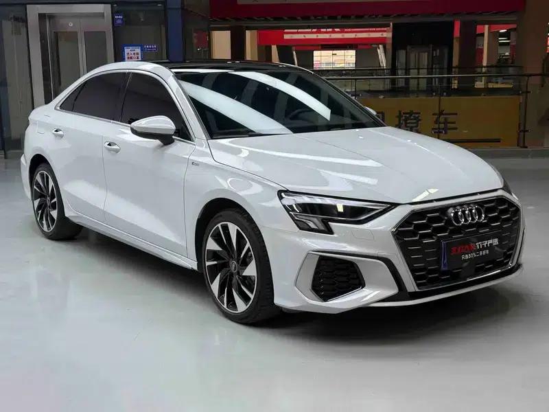 2024 Audi A3 A3L Limousine 35 TFSI Fashion Sport — миниатюра 3