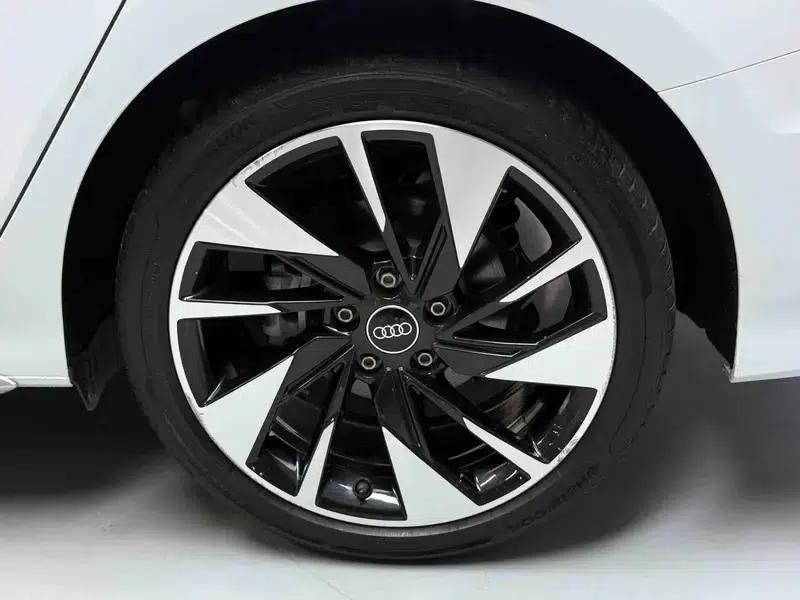 2024 Audi A3 A3L Limousine 35 TFSI Fashion Sport — миниатюра 9