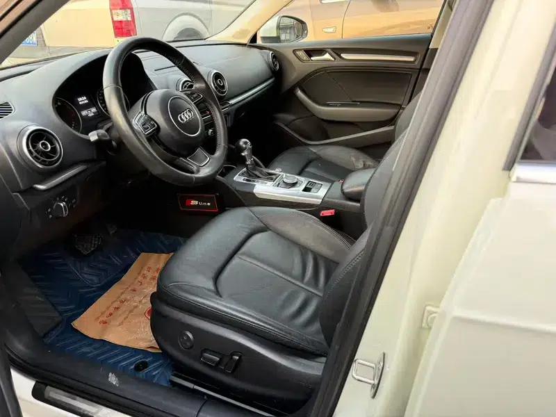 Audi A3 2014 Sportback 35 TFSI Automatic Comfort — миниатюра 8
