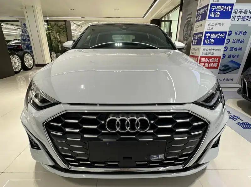 Audi A3 2021 Sportback 35 TFSI Fashion Sport — миниатюра 2