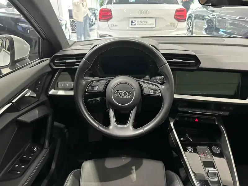 Audi A3 2021 Sportback 35 TFSI Fashion Sport — миниатюра 14