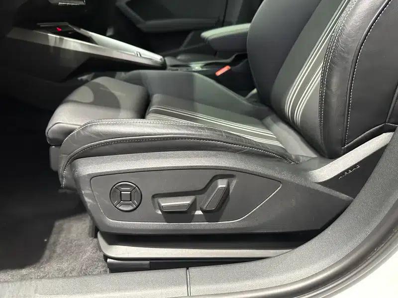 Audi A3 2021 Sportback 35 TFSI Fashion Sport — миниатюра 18