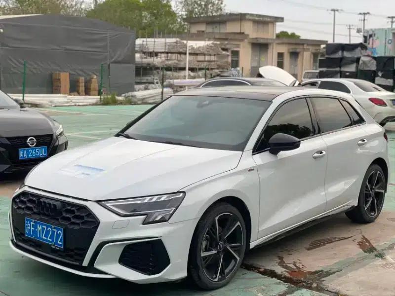 Audi A3 2023 Sportback 35 TFSI Fashion Sport — миниатюра 1