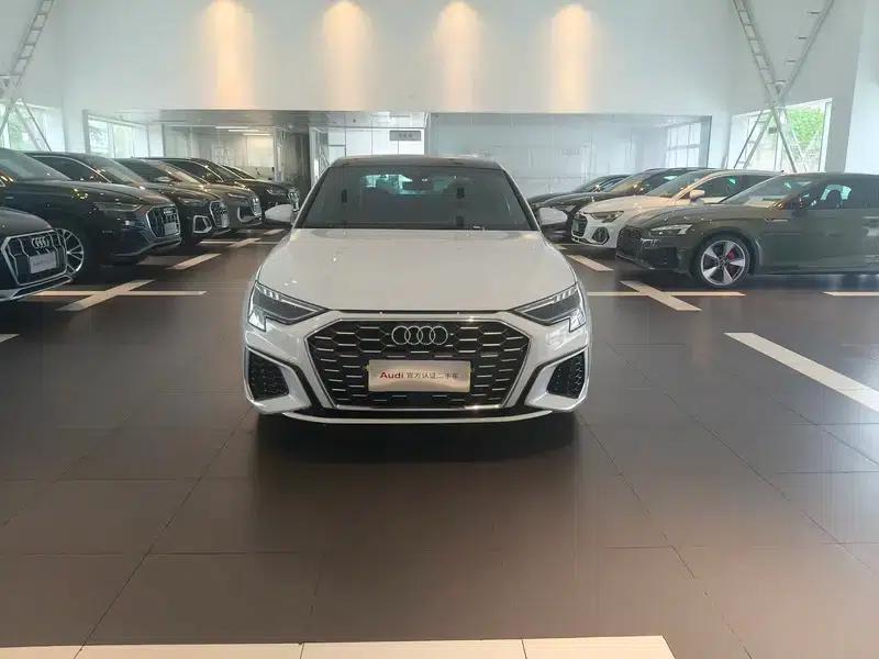 2023 Audi A3 A3L Limousine 35 TFSI Fashion Sport — миниатюра 2