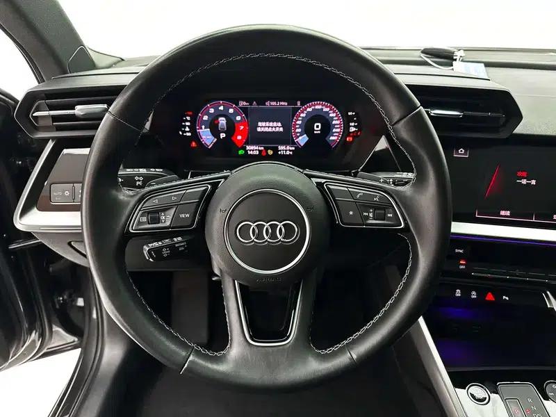 Audi A3 2024 Sportback 35 TFSI Fashion Sport — миниатюра 19