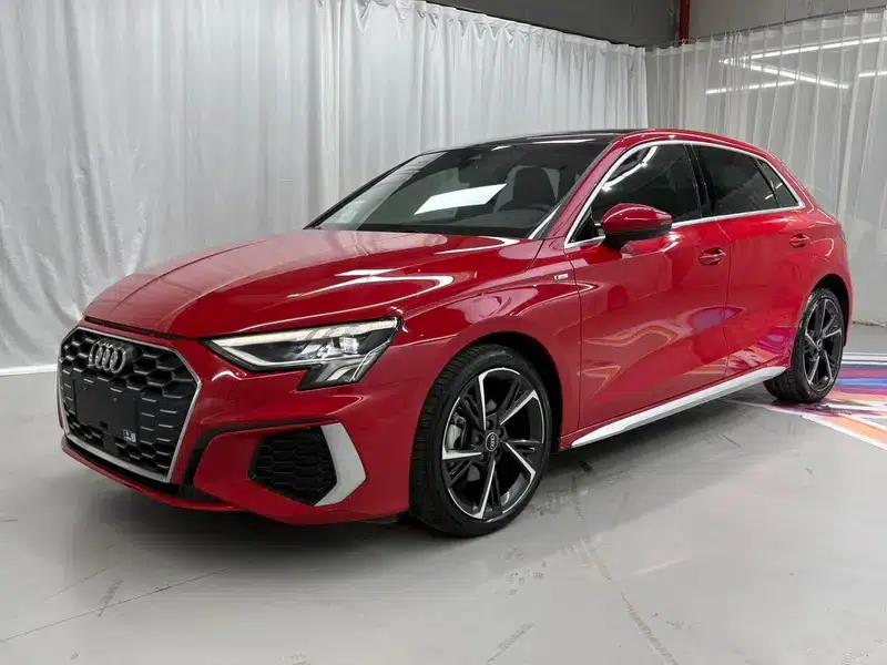 Audi A3 2021 Sportback 35 TFSI Fashion Sport — миниатюра 1
