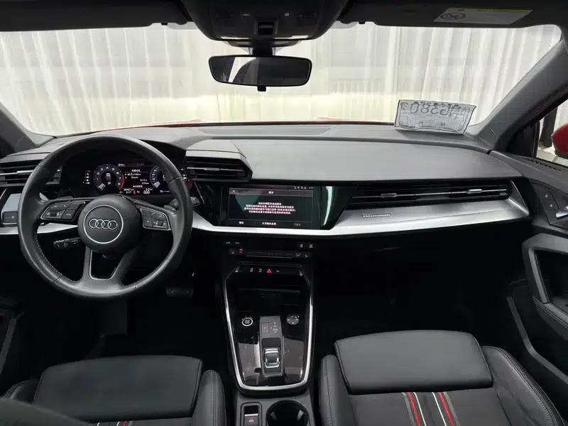 Audi A3 2021 Sportback 35 TFSI Fashion Sport — миниатюра 8