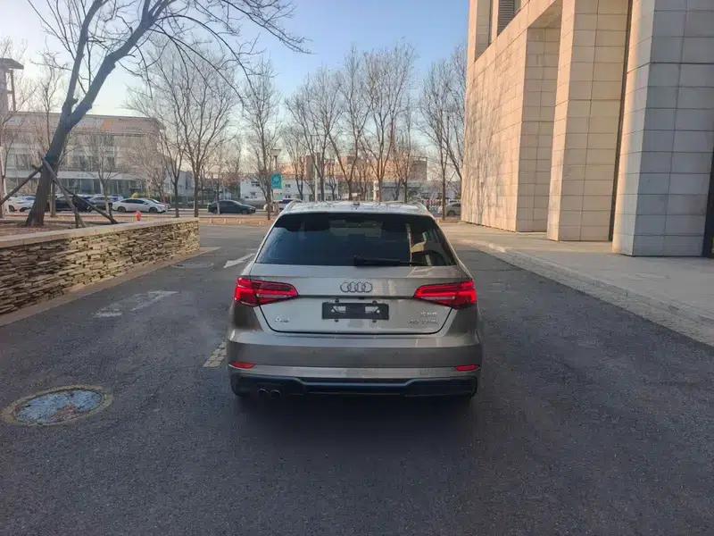 Audi A3 2018 30th Anniversary Edition Sportback 35 TFSI Fashion Model — миниатюра 5