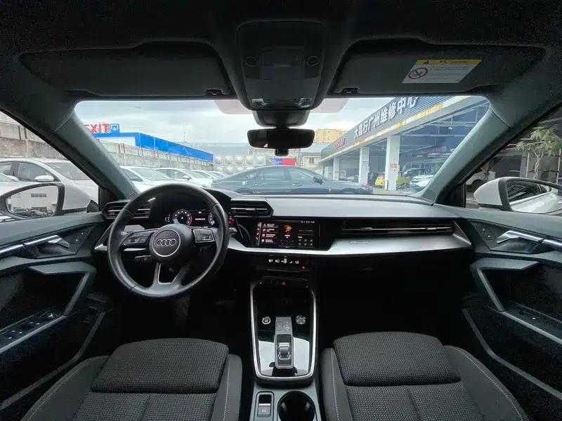 Audi A3 2021 Sportback 35 TFSI Progressive Sport — миниатюра 13
