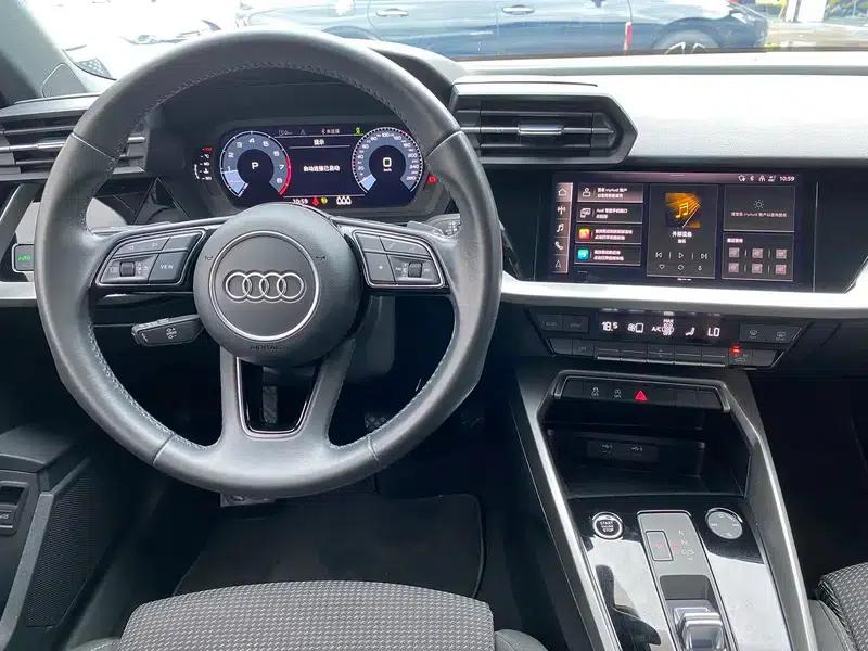 Audi A3 2021 Sportback 35 TFSI Progressive Sport — миниатюра 15
