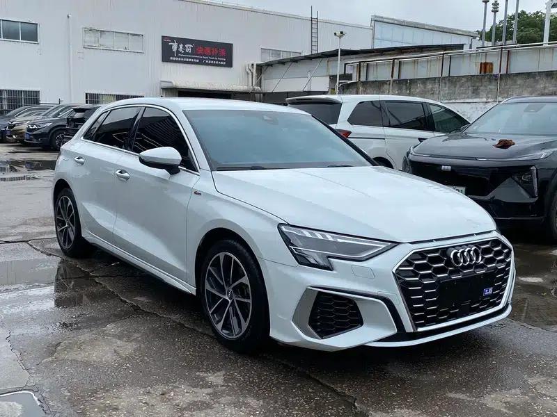Audi A3 2021 Sportback 35 TFSI Progressive Sport — миниатюра 3