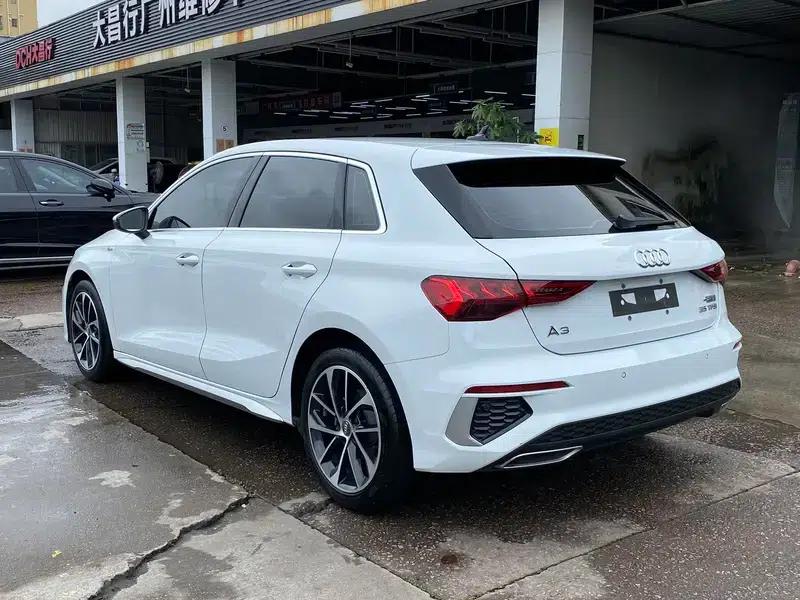 Audi A3 2021 Sportback 35 TFSI Progressive Sport — миниатюра 4