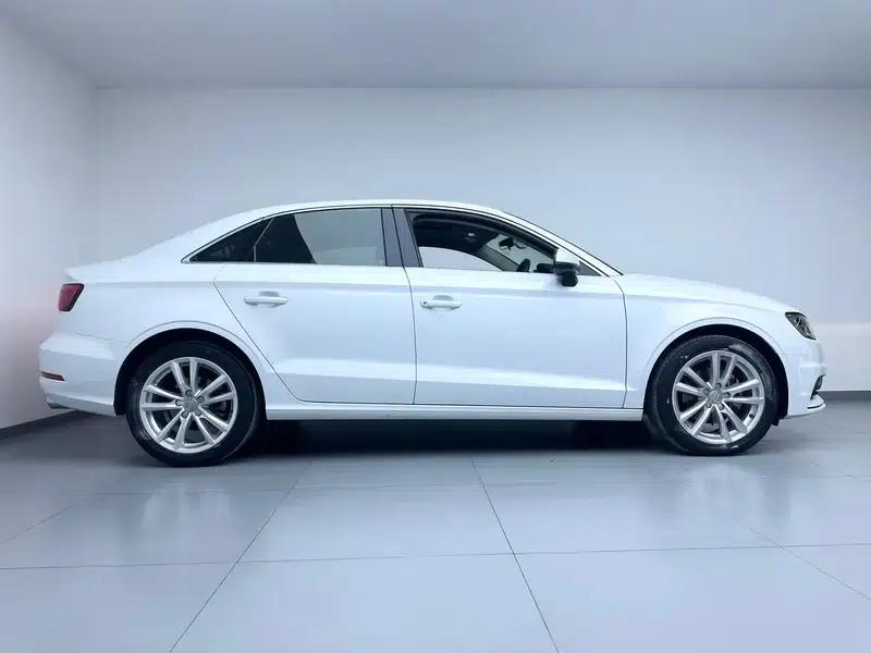 Audi A3 2016 Limousine 35 TFSI Fashion Edition — миниатюра 8