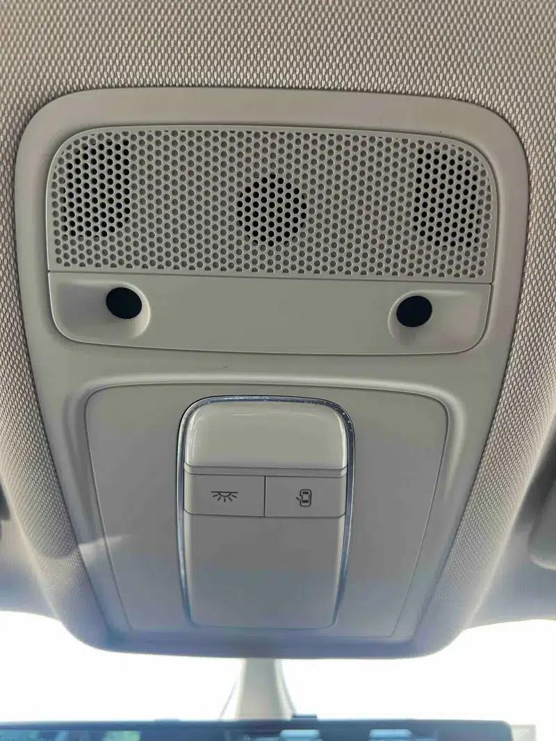 Audi A3 2014 Sportback 35 TFSI Automatic Entry-Level Model — миниатюра 11