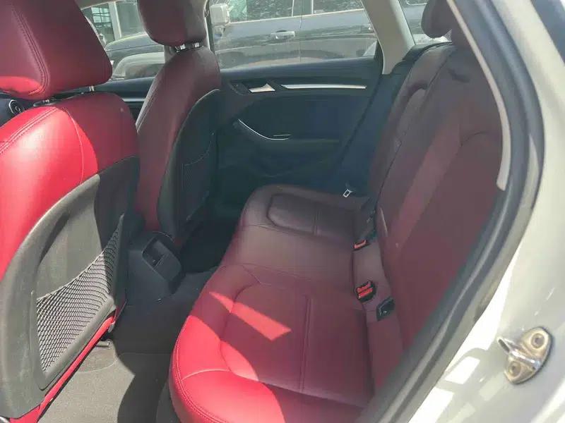 Audi A3 2014 Sportback 35 TFSI Automatic Entry-Level Model — миниатюра 31