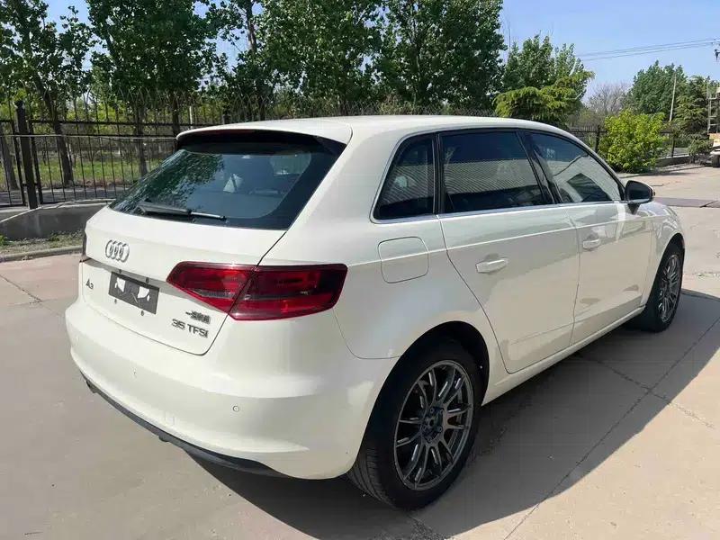 Audi A3 2014 Sportback 35 TFSI Automatic Entry-Level Model — миниатюра 6