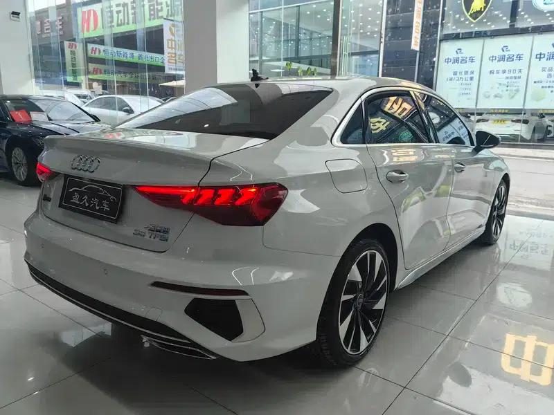 2022 Audi A3 A3L Limousine 35 TFSI Fashion Sport — миниатюра 6