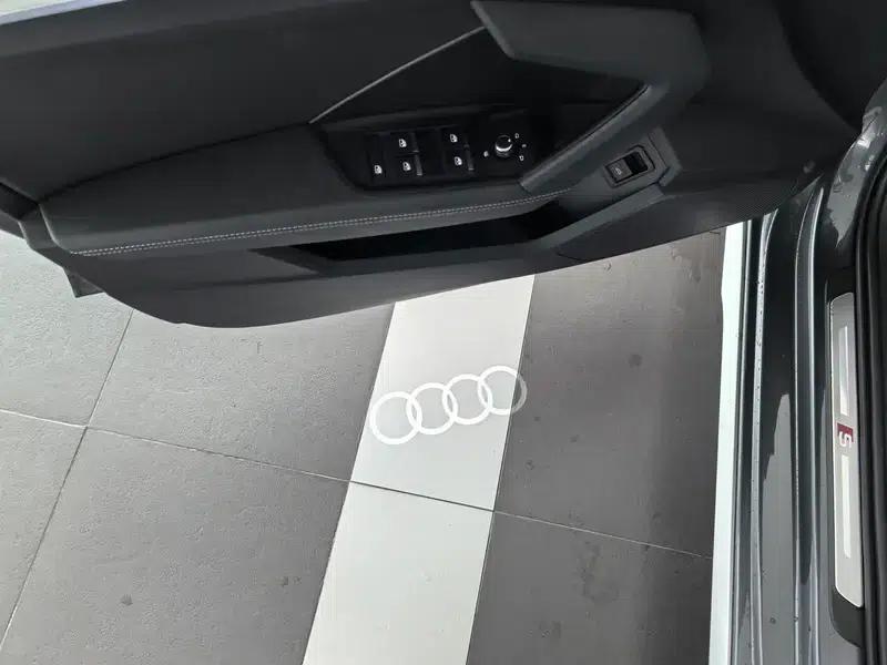 Audi A3 2024 Sportback 35 TFSI Fashion Sport — миниатюра 10
