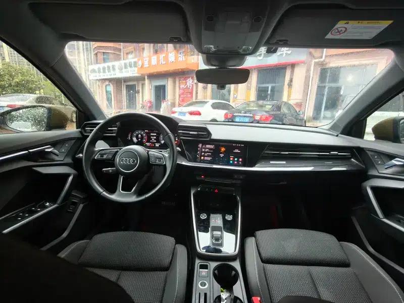 Audi A3 2021 Sportback 35 TFSI Luxury Elegance — миниатюра 10