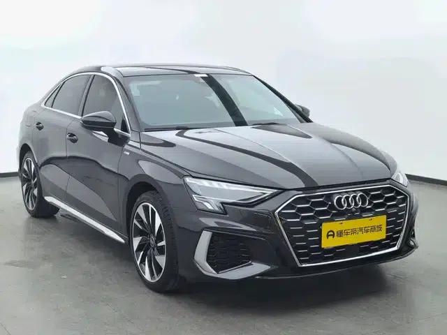 2024 Audi A3 A3L Limousine 35 TFSI Fashion Sport — миниатюра 3