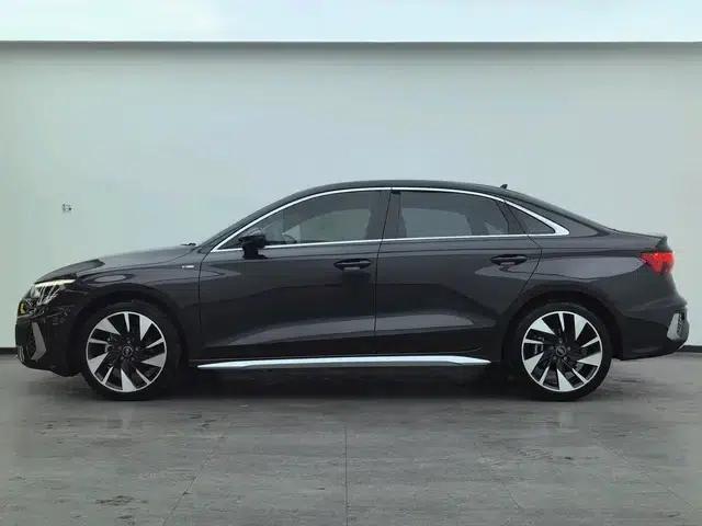 2024 Audi A3 A3L Limousine 35 TFSI Fashion Sport — миниатюра 4