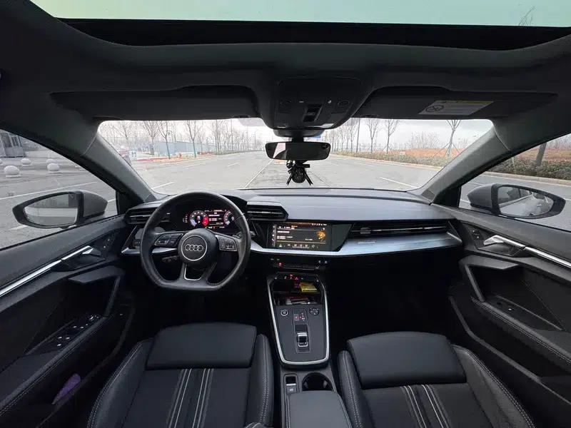 Audi A3 2024 Sportback 35 TFSI Fashion Sport — миниатюра 12
