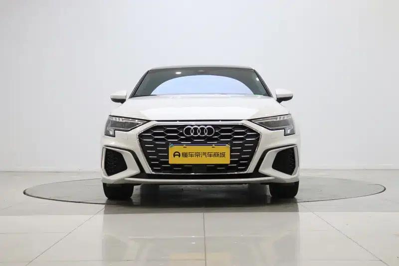 2024 Audi A3 A3L Limousine 35 TFSI Fashion Sport — миниатюра 2