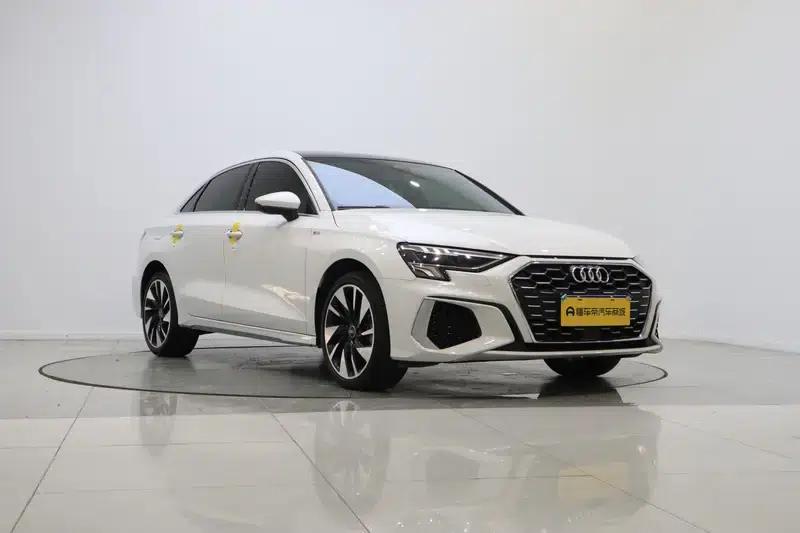 2024 Audi A3 A3L Limousine 35 TFSI Fashion Sport — миниатюра 3