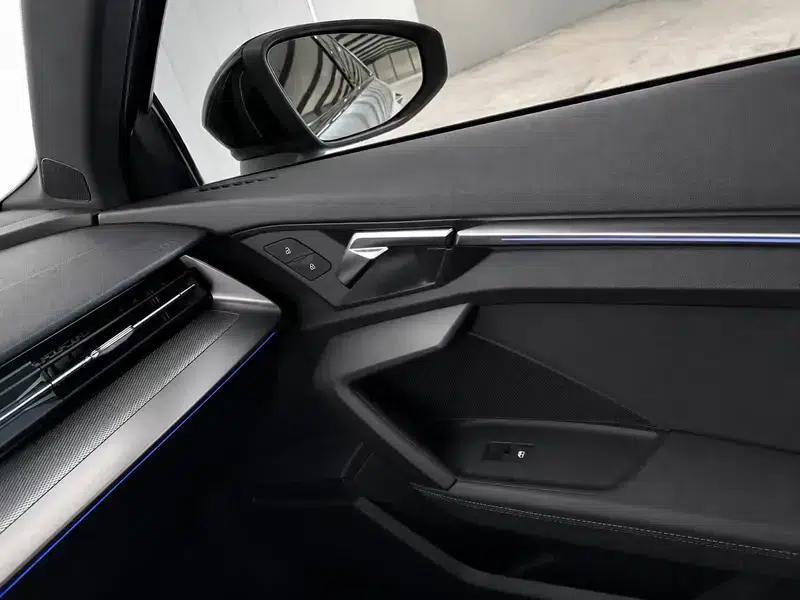 Audi A3 2023 Sportback 35 TFSI Fashion Sport — миниатюра 9
