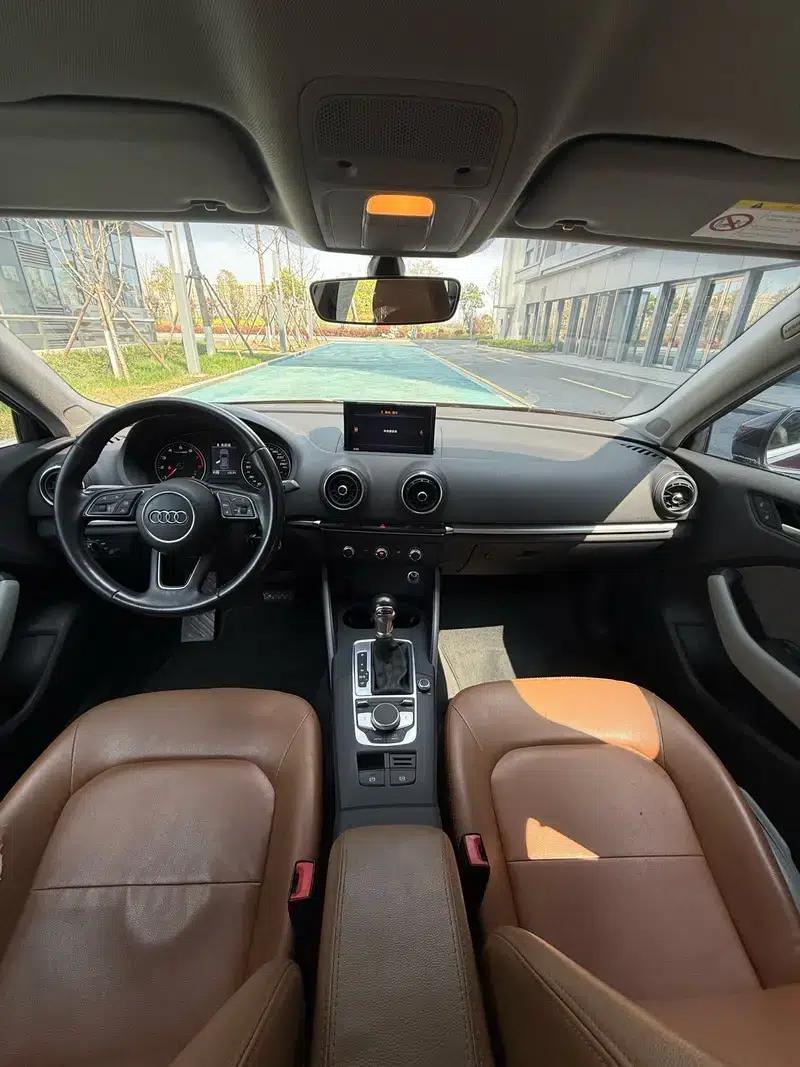 Audi A3 2018 30th Anniversary Edition Sportback 35 TFSI Progressive — миниатюра 7