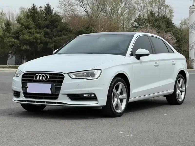 Audi A3 2014 Limousine 35 TFSI Automatic Comfort — миниатюра 1