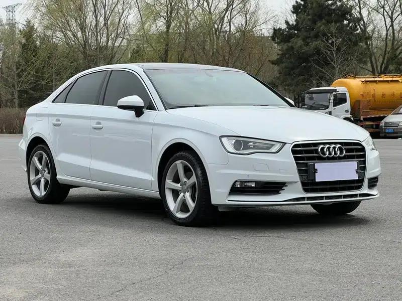 Audi A3 2014 Limousine 35 TFSI Automatic Comfort — миниатюра 3