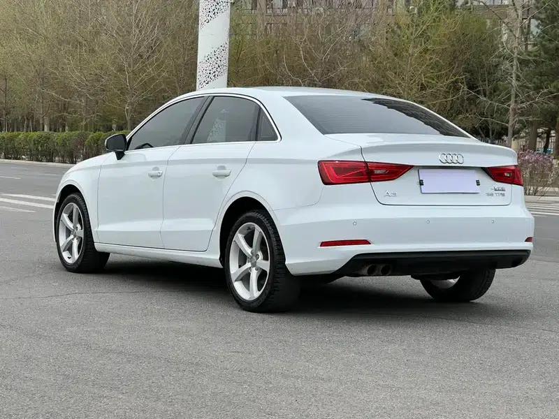 Audi A3 2014 Limousine 35 TFSI Automatic Comfort — миниатюра 4