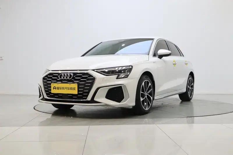 Audi A3 2022 Sportback 35 TFSI Progressive Sport — миниатюра 1