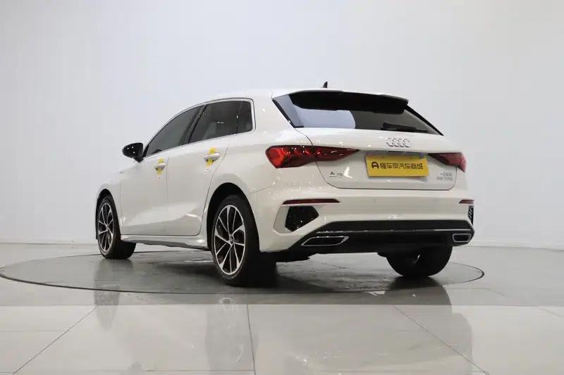 Audi A3 2022 Sportback 35 TFSI Progressive Sport — миниатюра 5