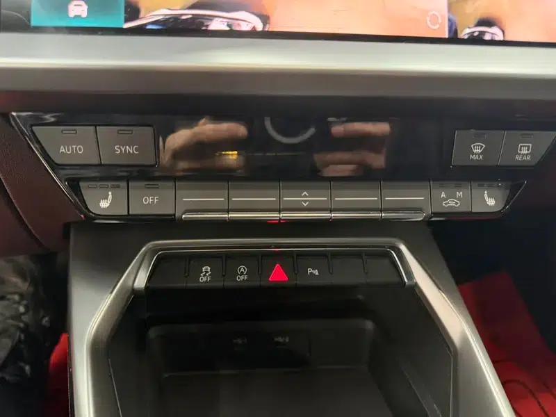 Audi A3 2023 Sportback 35 TFSI Fashion Sport — миниатюра 8