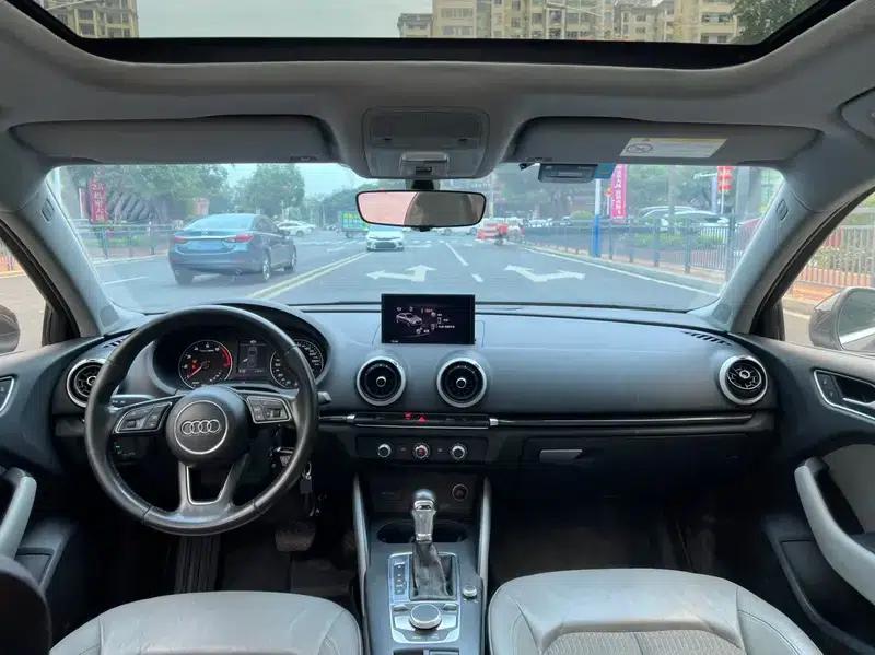 Audi A3 2018 30th Anniversary Edition Limousine 35 TFSI Fashion Model — миниатюра 7