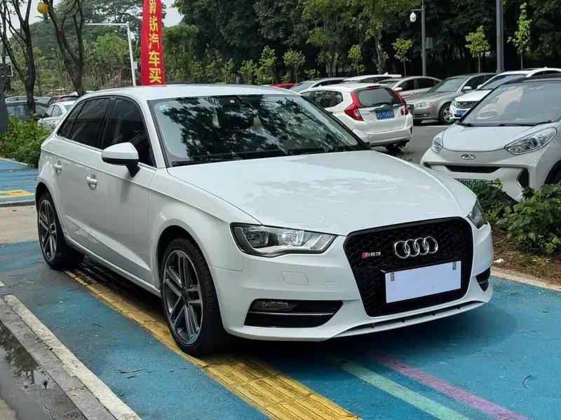 Audi A3 2015 Sportback 35 TFSI Manual Entry-Level — миниатюра 3