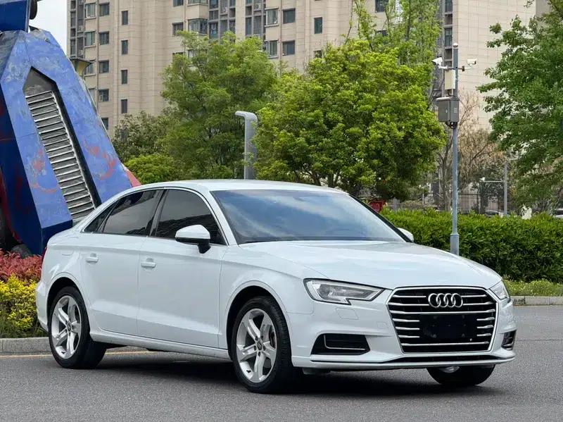 Audi A3 2020 Limousine 35 TFSI Progressive (China VI Emission Standard) — миниатюра 3