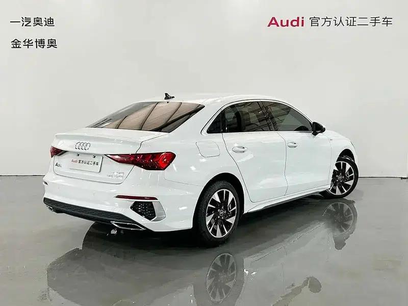 2023 Audi A3 A3L Limousine 35 TFSI Fashionable Elegant Model — миниатюра 4