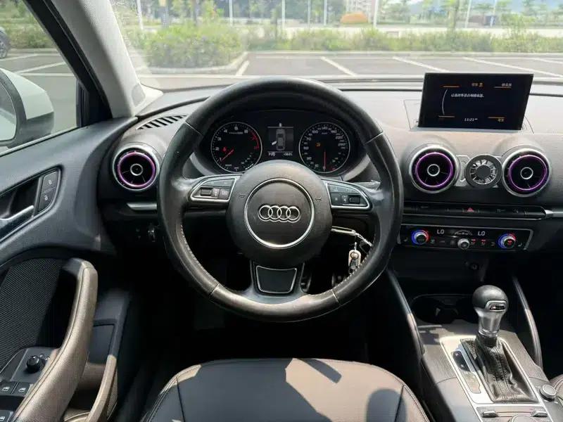 Audi A3 2016 Limousine 35 TFSI Progressive — миниатюра 6